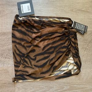 NEVER WORN swim skirt